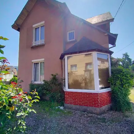 B.b.home * Revin (Ardennes)